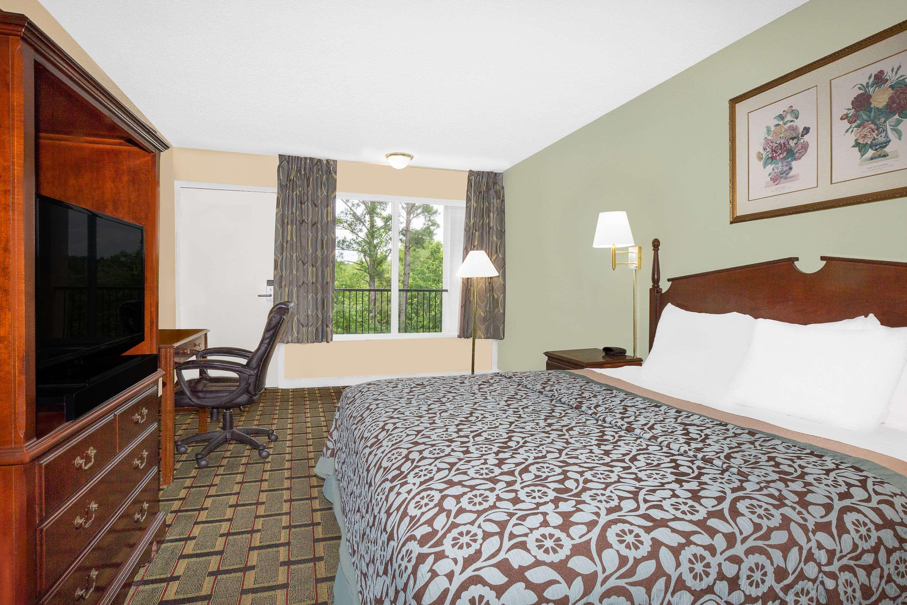 Meridian Inn Hotel Exterior photo